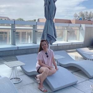 Meet your Posher, Jeni